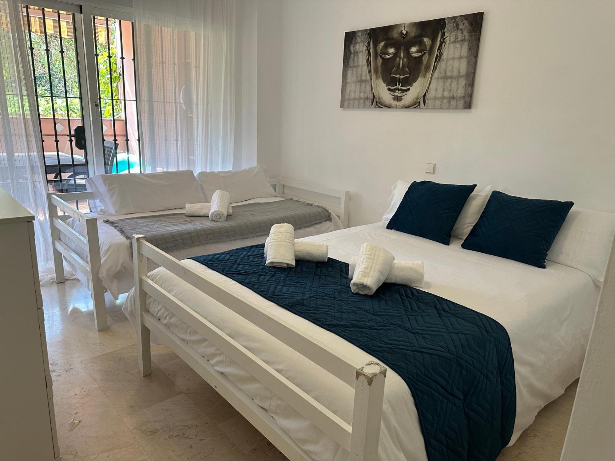 Apartamento En Marbella Guadalmina Primera Linea De Campo De Golf Los Cartujanos المظهر الخارجي الصورة