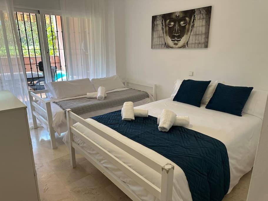 Apartamento En Marbella Guadalmina Primera Linea De Campo De Golf Los Cartujanos المظهر الخارجي الصورة